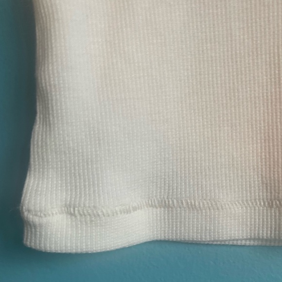 Madewell Long-Sleeve Ribbed Henley Tee - Picture 11 of 13